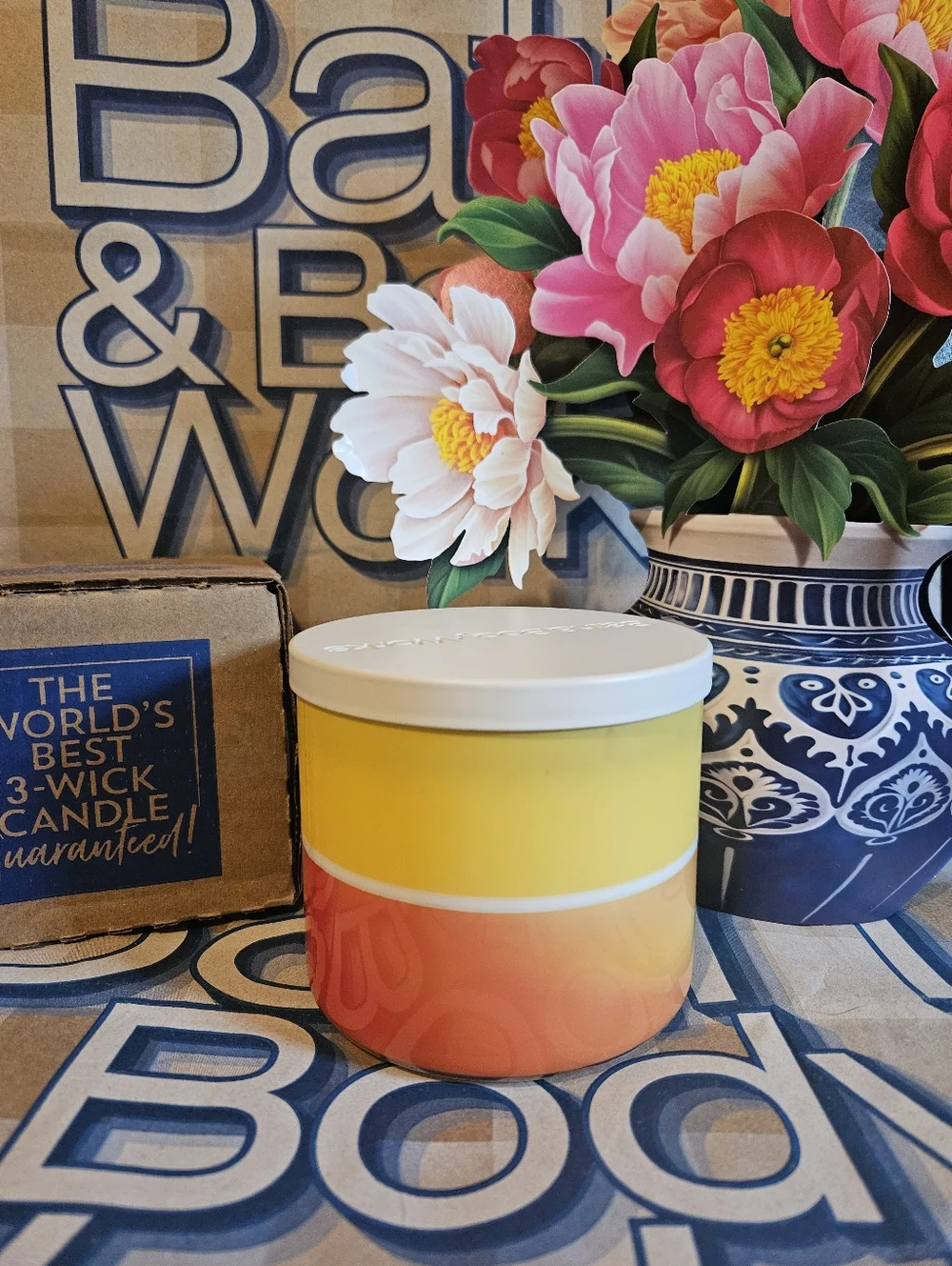 NWT Bath & Body Works Mahogany Coconut 3-Wick Candle - Yellow, White - Picture 2 of 6